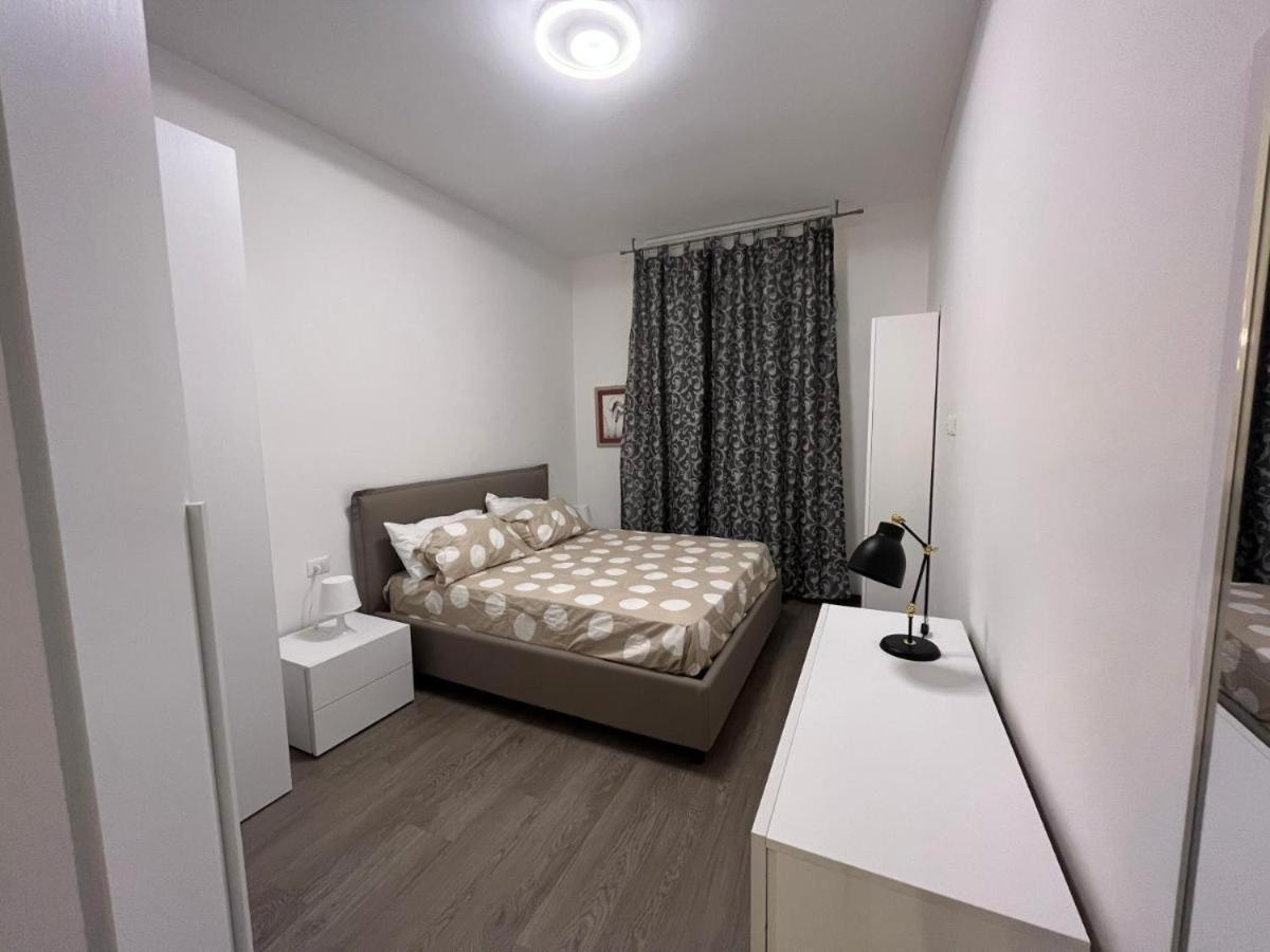 Col Di Lana Apt Milano Eksteriør billede